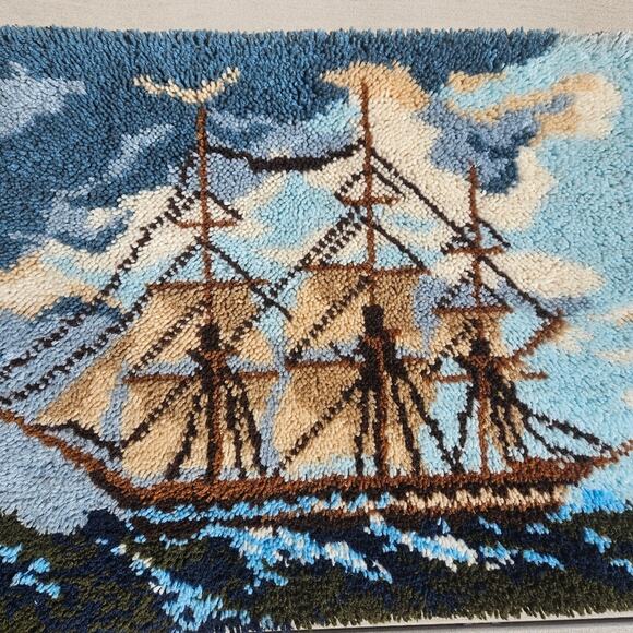 Vintage 70s Sailing Ship Latchhook Wall Hanging Tapestry, 39x28 - Picture 3 of 6